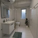 Apartment Modern Cozy 10 Min Walk To Skanderbeg Square Tirana