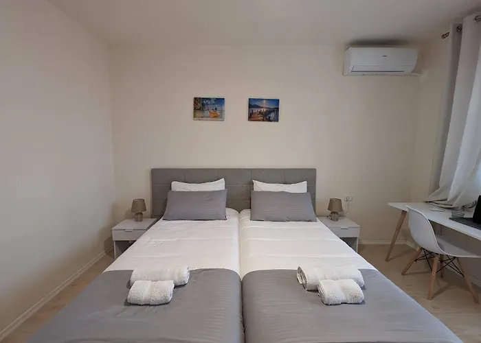 Daire Modern Cozy 10 Min Walk To Skanderbeg Square Tiran